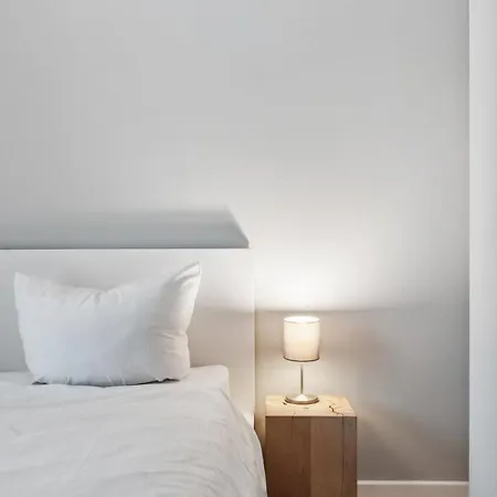 Traumhafte Mitten In Charlottenburg Apartment *