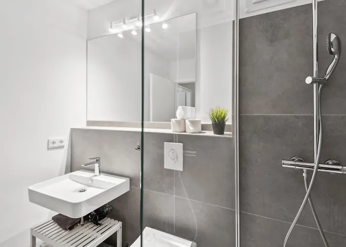 Apartment Traumhafte Mitten In Charlottenburg